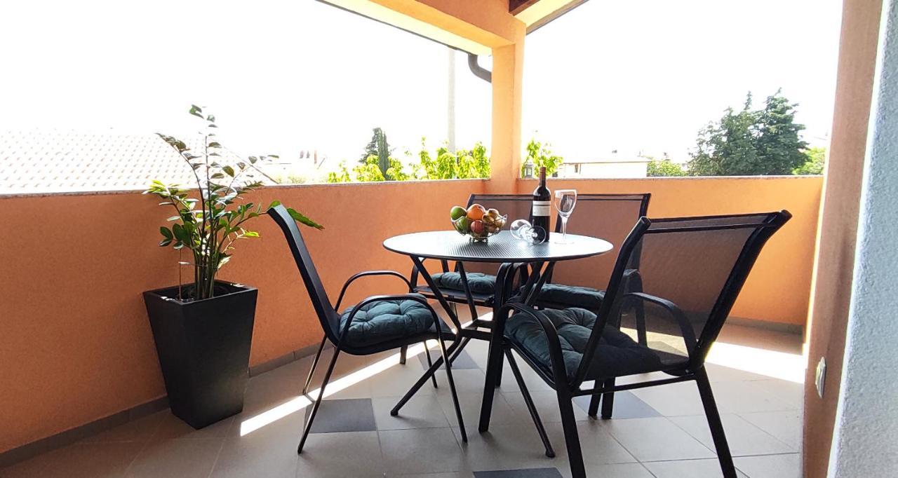 Apartments Antunovic Умаг Екстериор снимка