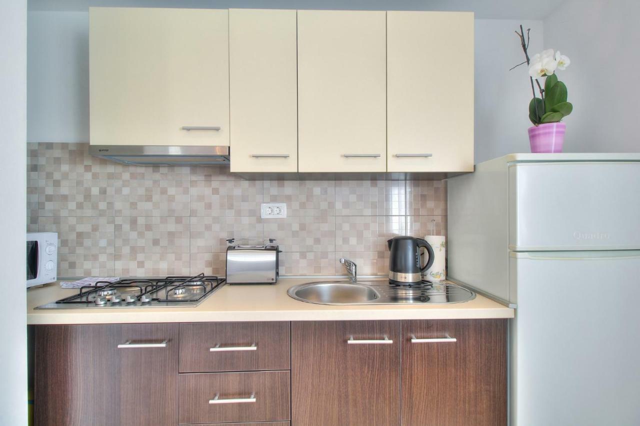Apartments Antunovic Умаг Екстериор снимка