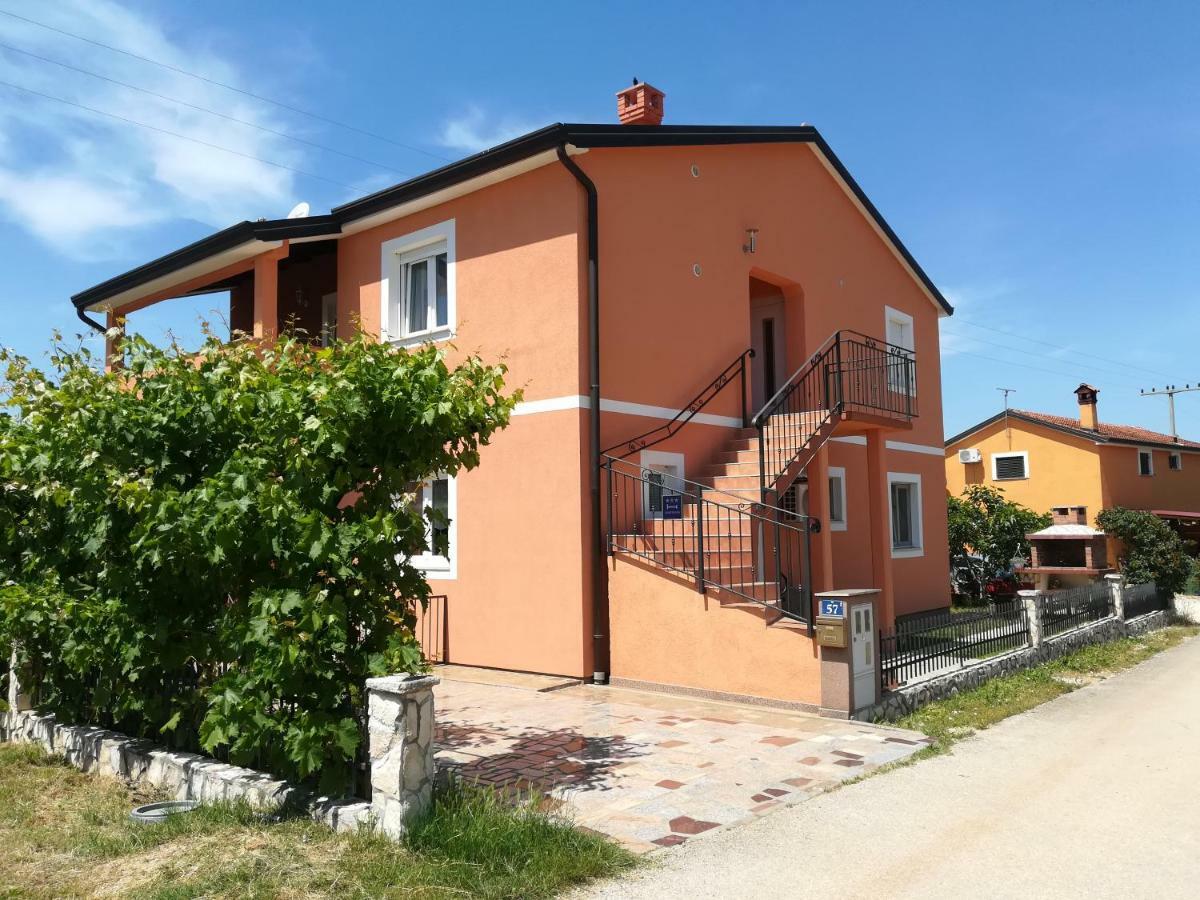 Apartments Antunovic Умаг Екстериор снимка